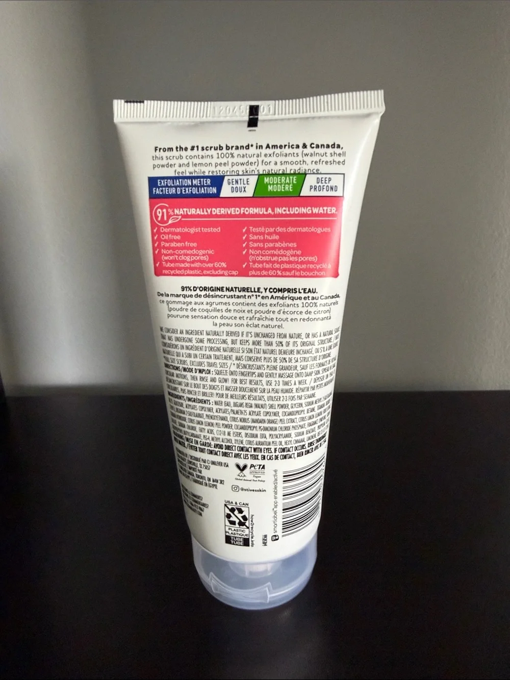St. Ives Exfoliant Pink Lemon & Mandarin - Pink